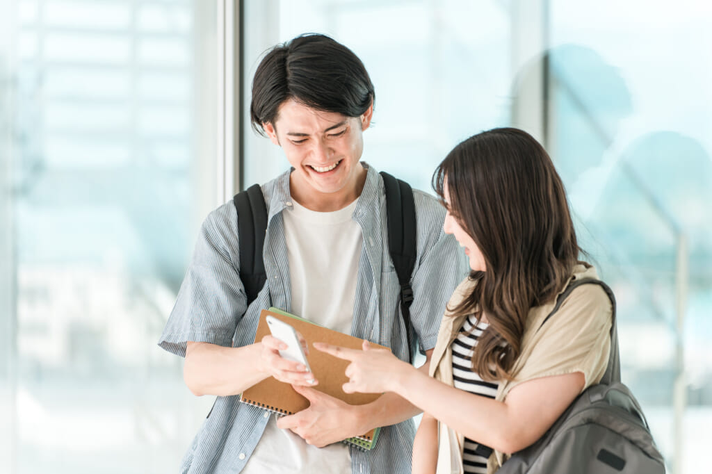 自由さと可能性を持った、特別な関係。